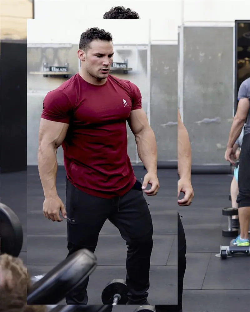 Men's Quick-Dry Round Neck Gym Shirt for Summer Sports